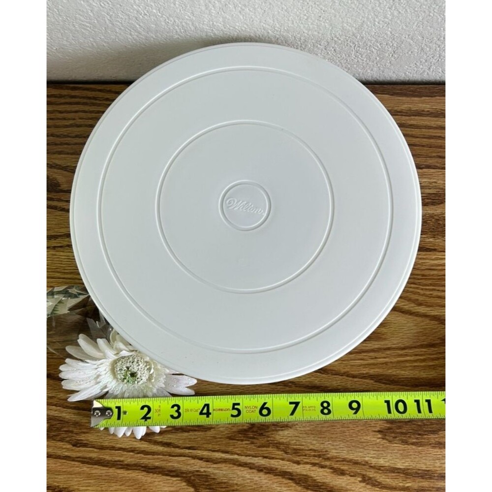 Wilton Revolving Cake Stand 11 Inch Ball Bearing Decorating Turntable Used - Picture 4 of 4